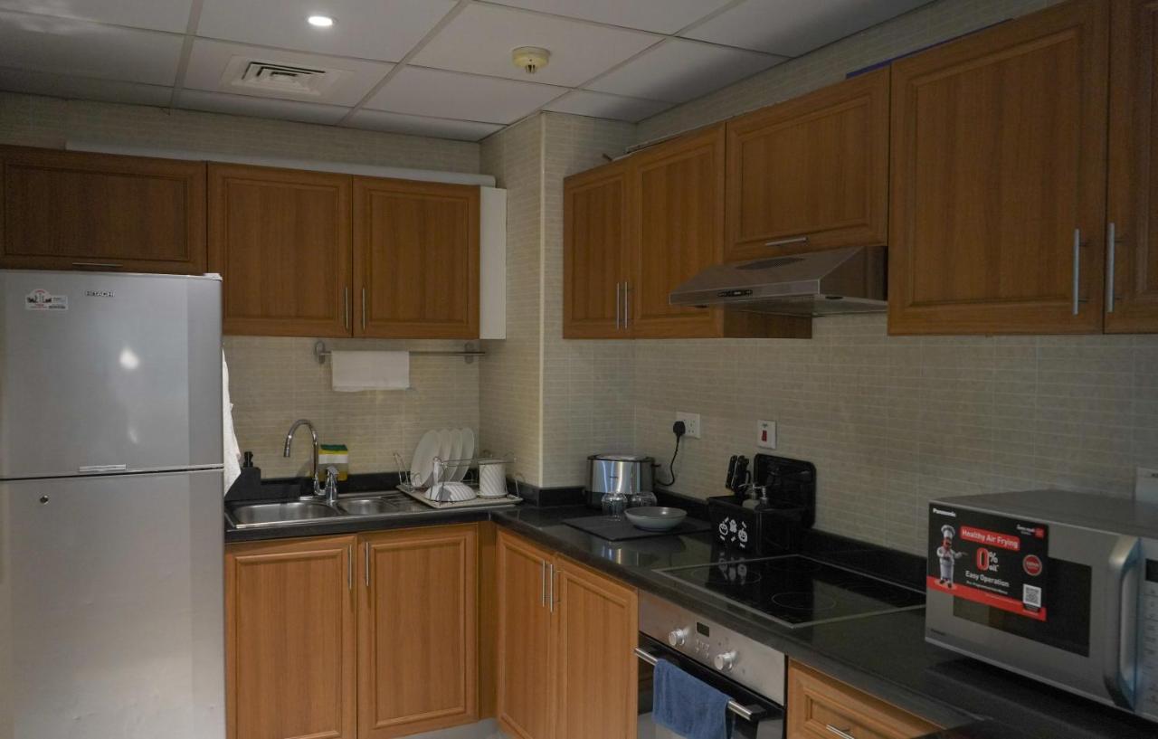 Serenity View: Modern 1BR in Dubai Marina Exterior photo